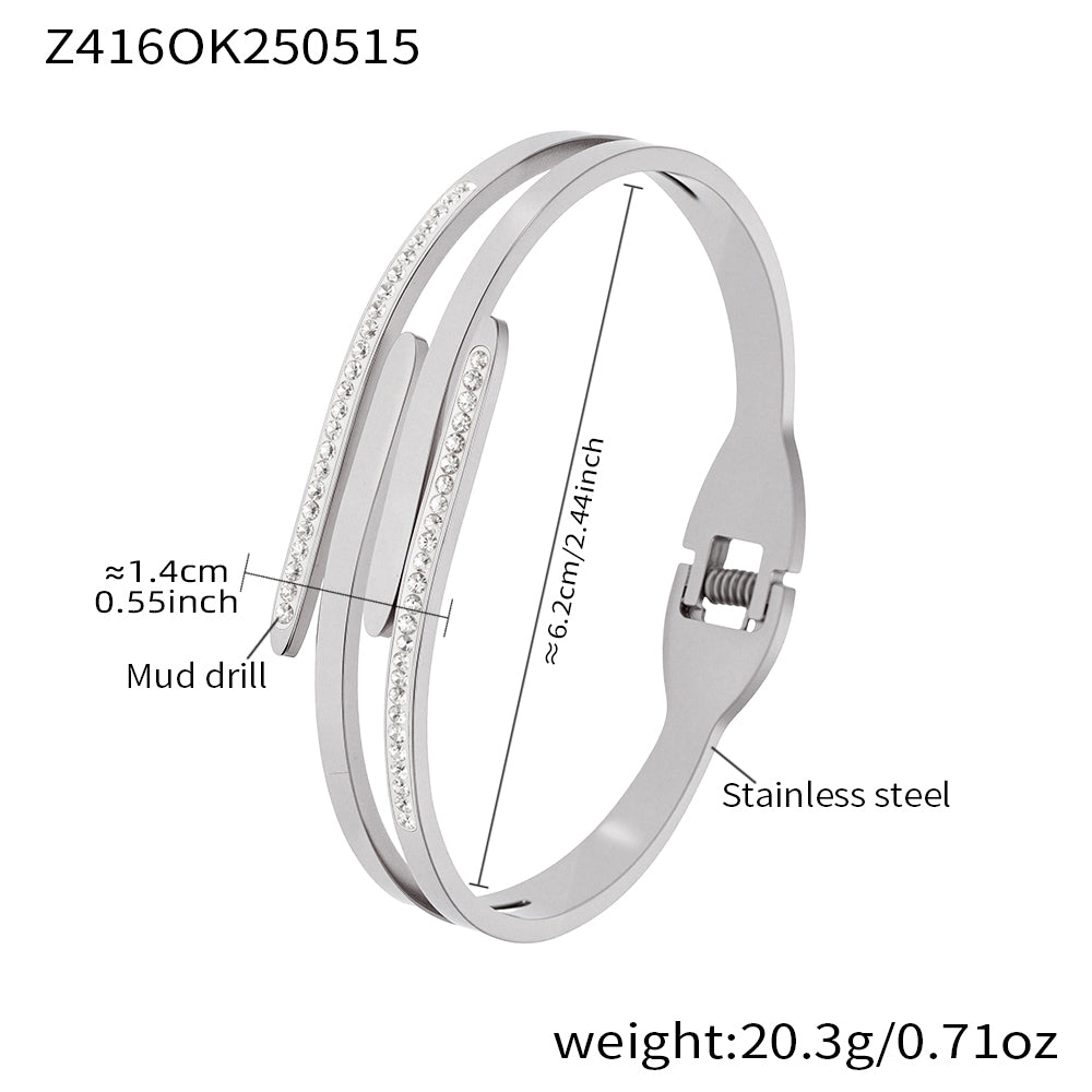 Silver 18k gold plated polished multi-layer rhinestone bangle: 6.2cm inner diameter 20.3g weight