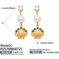 C - Blue Zircon Scallop Shell - Gold / Earrings