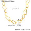 Gold / Necklace