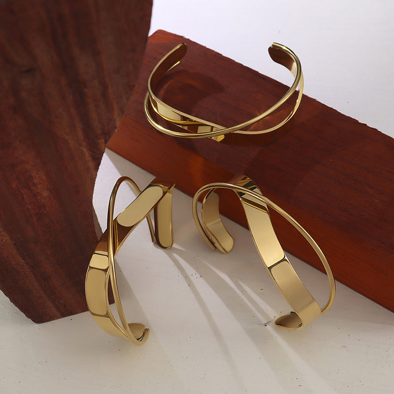 316L Stainless Steel 18K Gold Plated Polished Cross Open Bracelet - Image 6