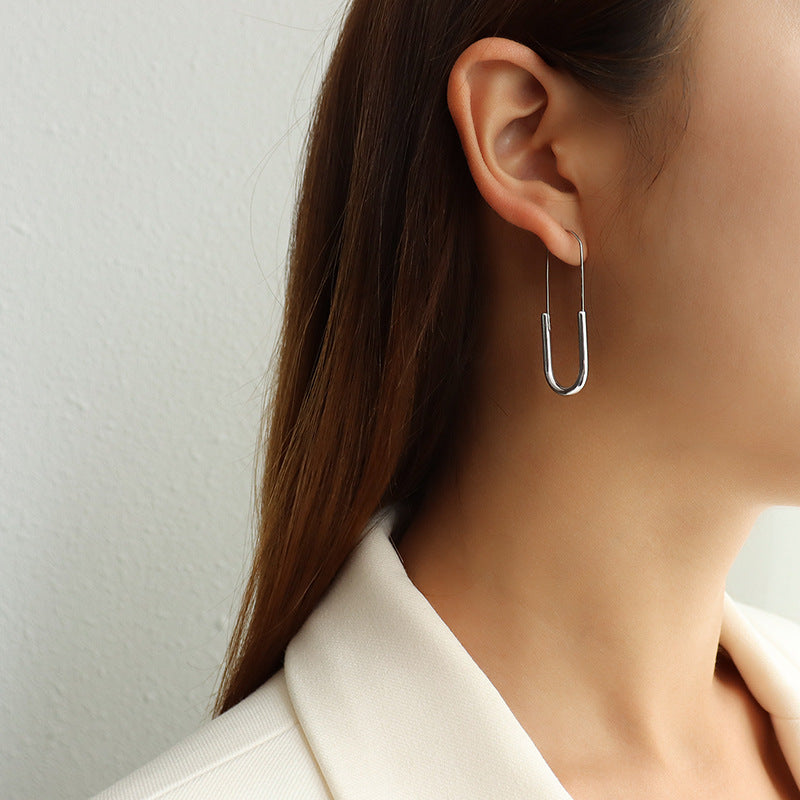 316L Stainless Steel 18K Gold Plated Safety Pin Hoop Earrings - Image 4