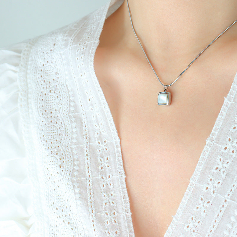 316L Stainless Steel 18K Gold Plated Square Mother-of-Pearl Snake Chain Necklace - Image 7