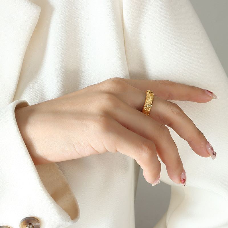 316L Stainless Steel 18K Gold Plated Vintage Palace Style Zircon Sun & Moon Ring - Image 6