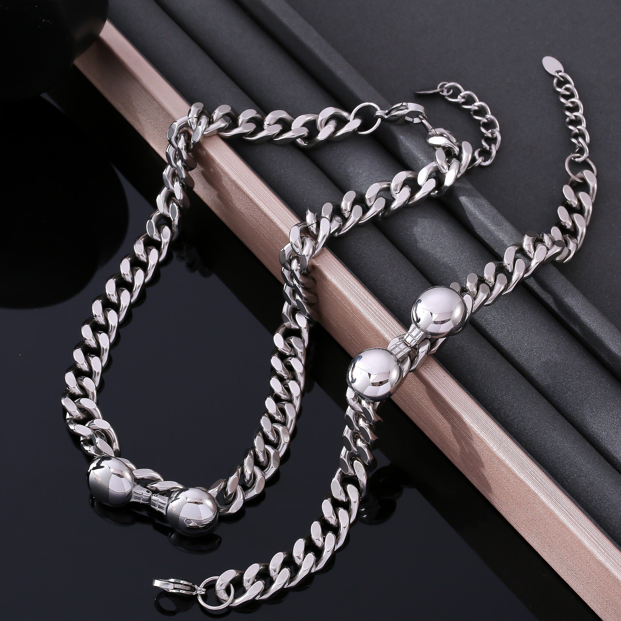 316L Stainless Steel 18K Gold PVD Chic Minimalist Bracelet Set - Chic Minimalist Steel Bracelet Set Wholesale Stainless Steel Jewelry - Sensitive Skin Friendly - Detail 8