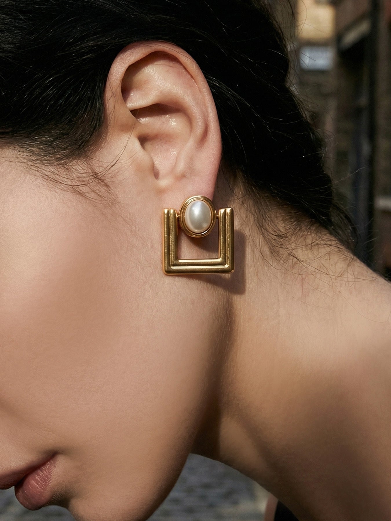 316L Stainless Steel 18K Gold PVD Faux Pearl Vintage Geometric Square Stud Earrings - Faux Pearl, Vintage, Geometric, Square, Gold Wholesale Stainless Steel Jewelry - Sensitive Skin Friendly - Detail 10
