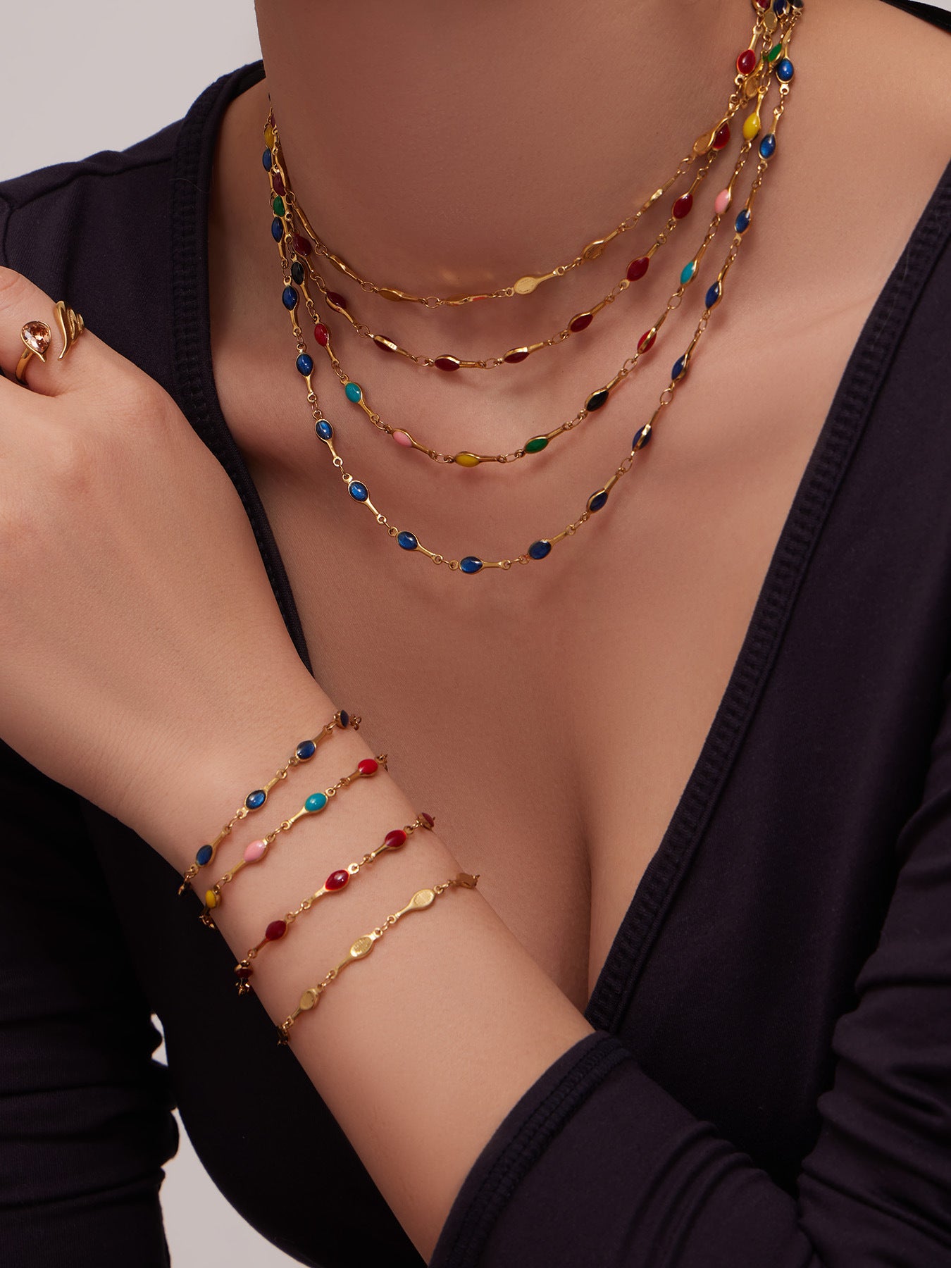316L Stainless Steel 18K Gold PVD Minimalist Dopamine Color-Block Enamel Necklace & Bracelet Set - Dopamine Color-Block, Enamel, Minimalist, Modern, Stainless Steel, Gold Plated, Necklace, Bracelet Set Sensitive Skin Friendly - Detail 3