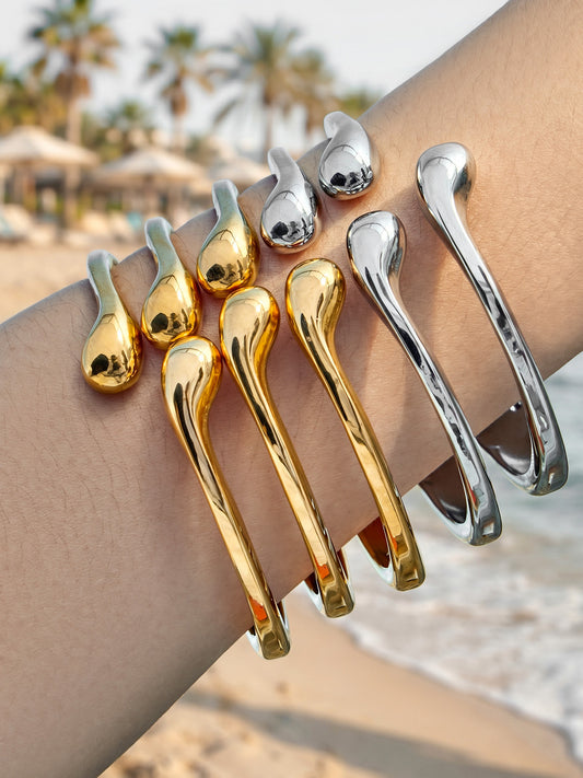 316L Stainless Steel 18K Gold PVD Minimalist Smooth Waterdrop Open Bangle - Minimalist Waterdrop Smooth Open Bangle Wholesale Stainless Steel Jewelry - Sensitive Skin Friendly - Detail 11