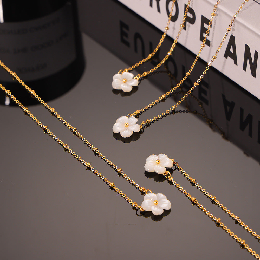 316L Stainless Steel Chic Minimalist Mother-of-Pearl Flower Pendant Necklace - Image 9