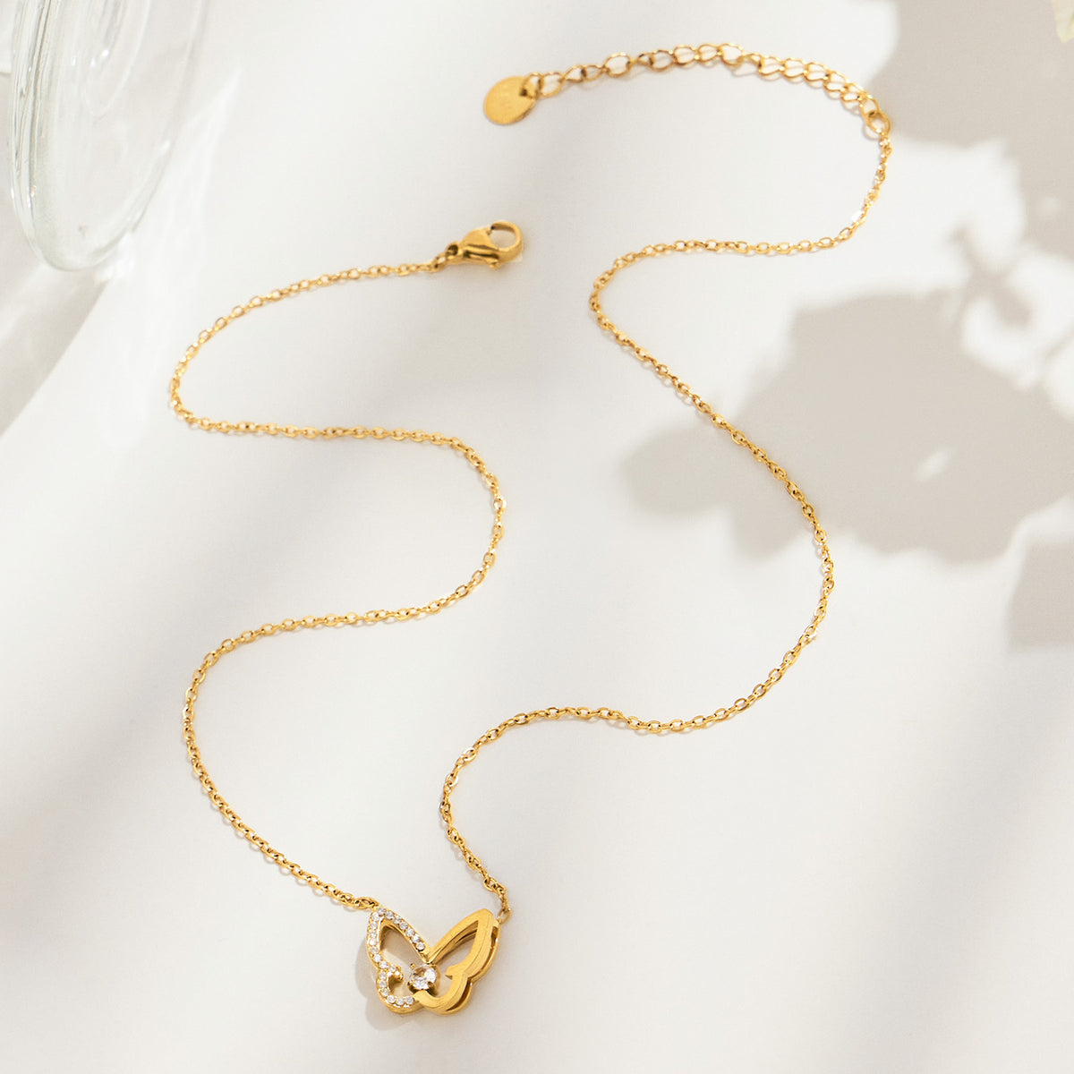 Close-up of zircon stone on 316L stainless steel necklace