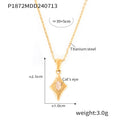 Gold / Necklace