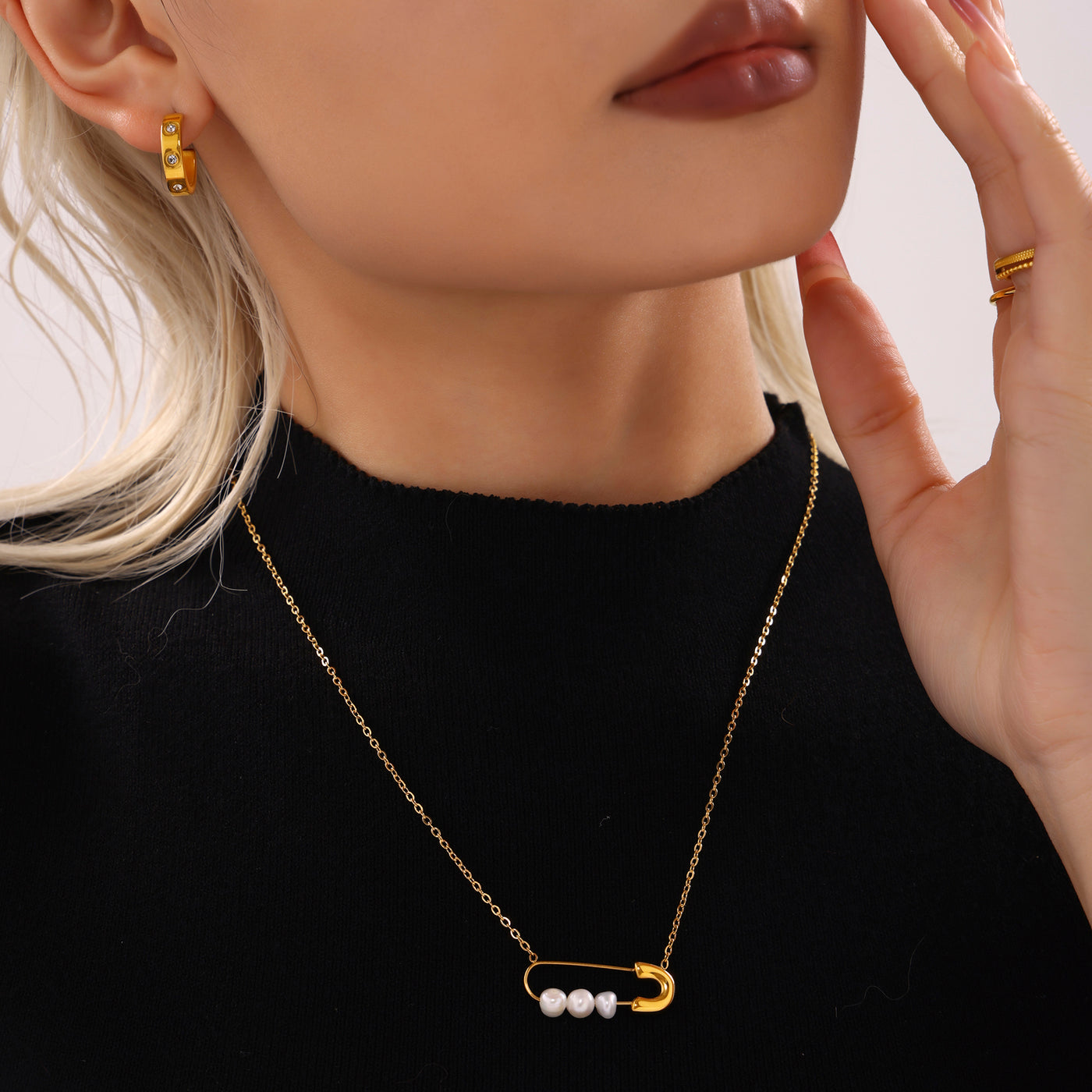 316L Stainless Steel 18K PVD Gold Natural Stone Pearl Necklace made with 316L stainless steel and 18K PVD gold finish for wholesale jewelry buyers - image 10