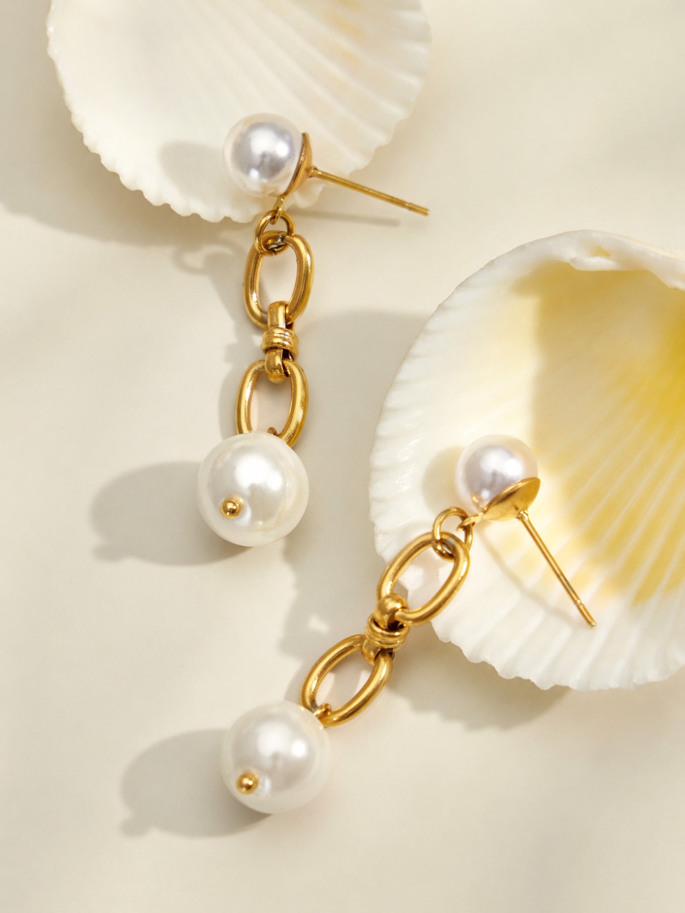 316L Stainless Steel 18K PVD Gold Pearl Earrings and Necklace Set made with 316L stainless steel and 18K PVD gold finish for wholesale jewelry buyers - image 4