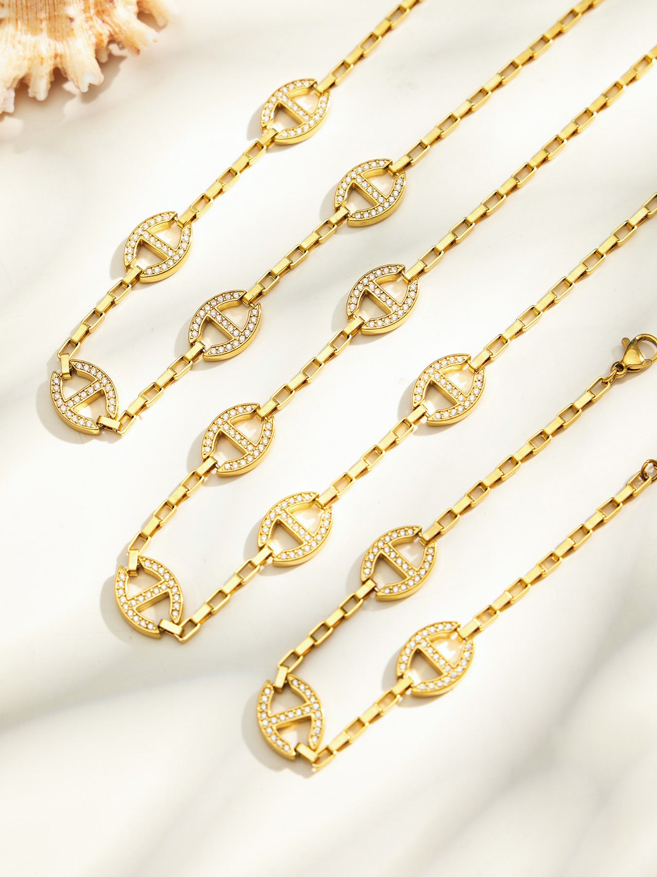 316L Stainless Steel 18K PVD Gold Zircon Bracelet made with 316L stainless steel and 18K PVD gold finish for wholesale jewelry buyers - image 7