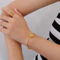 Bracelet / Gold17 / 17cm