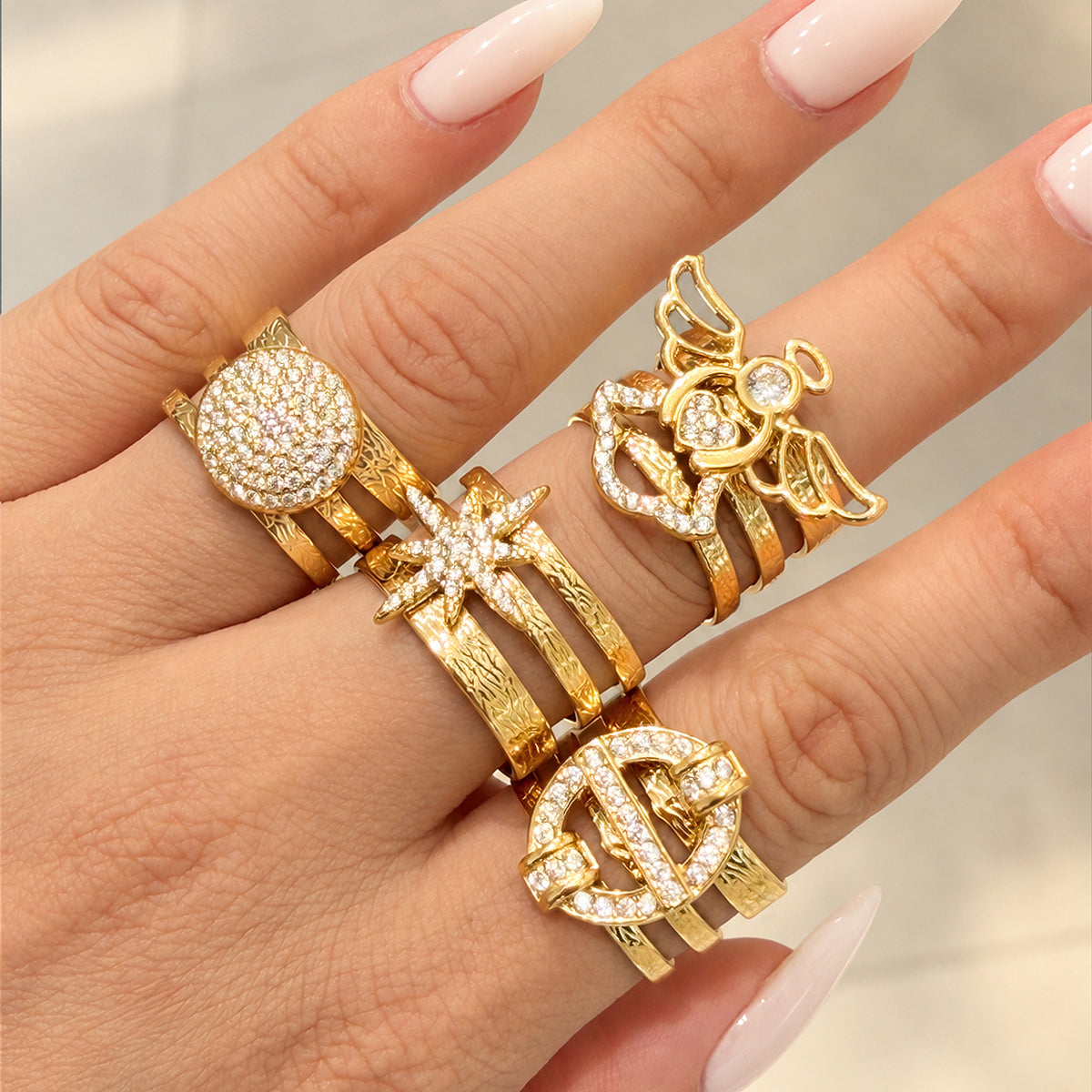 Luxurious 316L Stainless Steel Star Zircon Open Ring - Gold Color