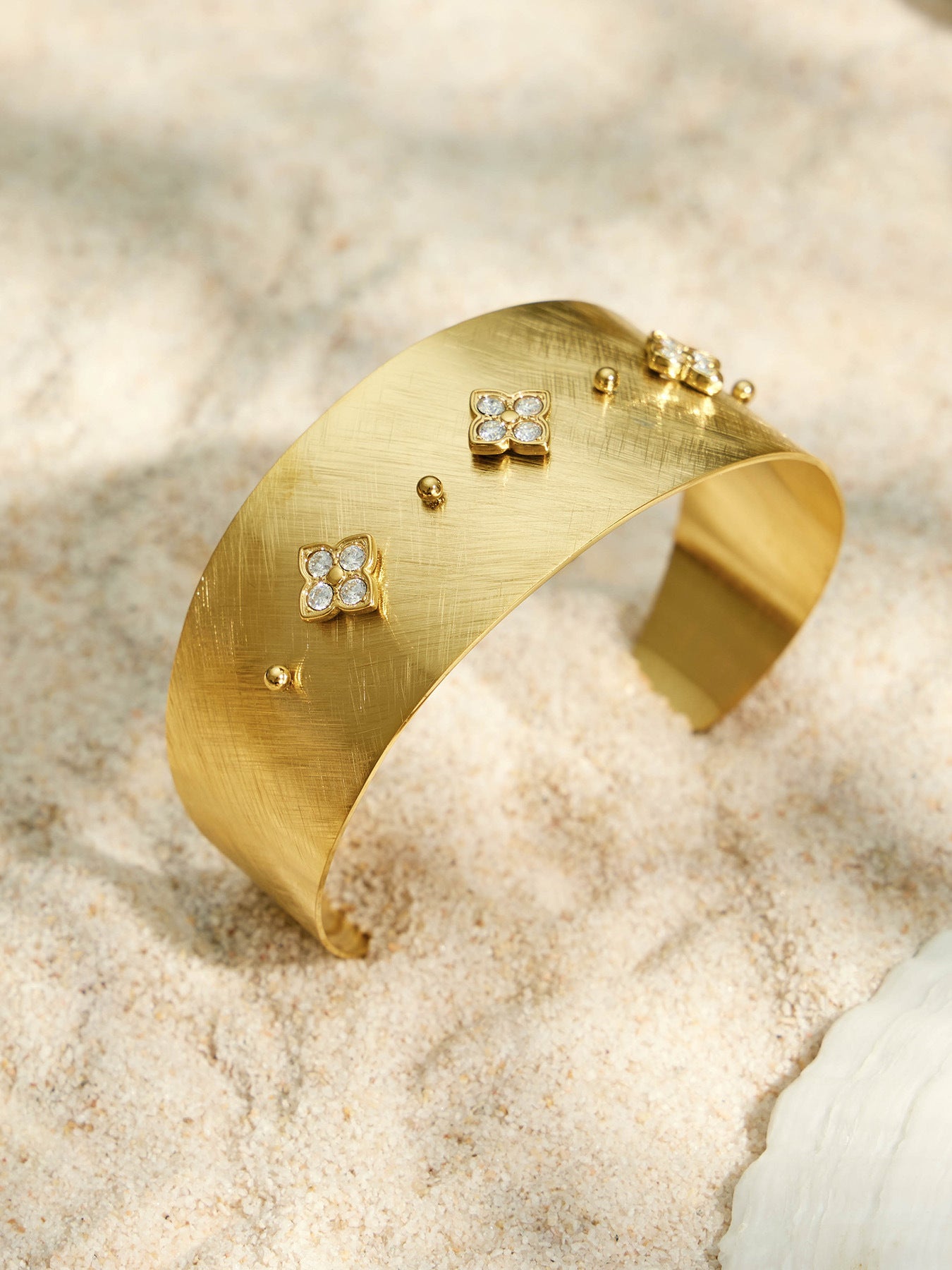 316L Stainless Steel 18K PVD Gold Zircon Bangle Set made with 316L stainless steel and 18K PVD gold finish for wholesale jewelry buyers - image 7