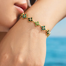 Four-Petal Flower Zircon Bracelet | Stainless Steel
