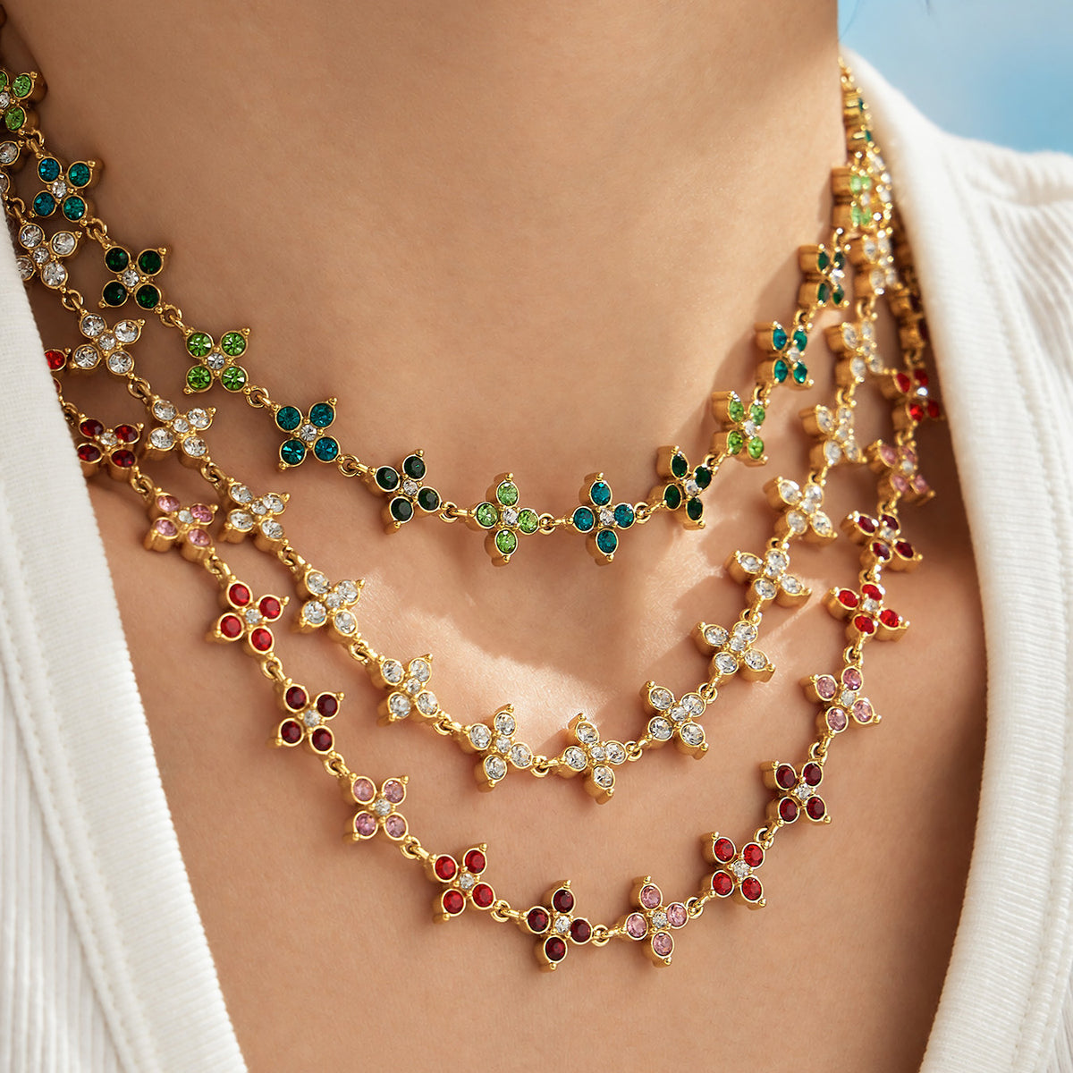 Four-Petal Flower Zircon Necklace | Stainless Steel