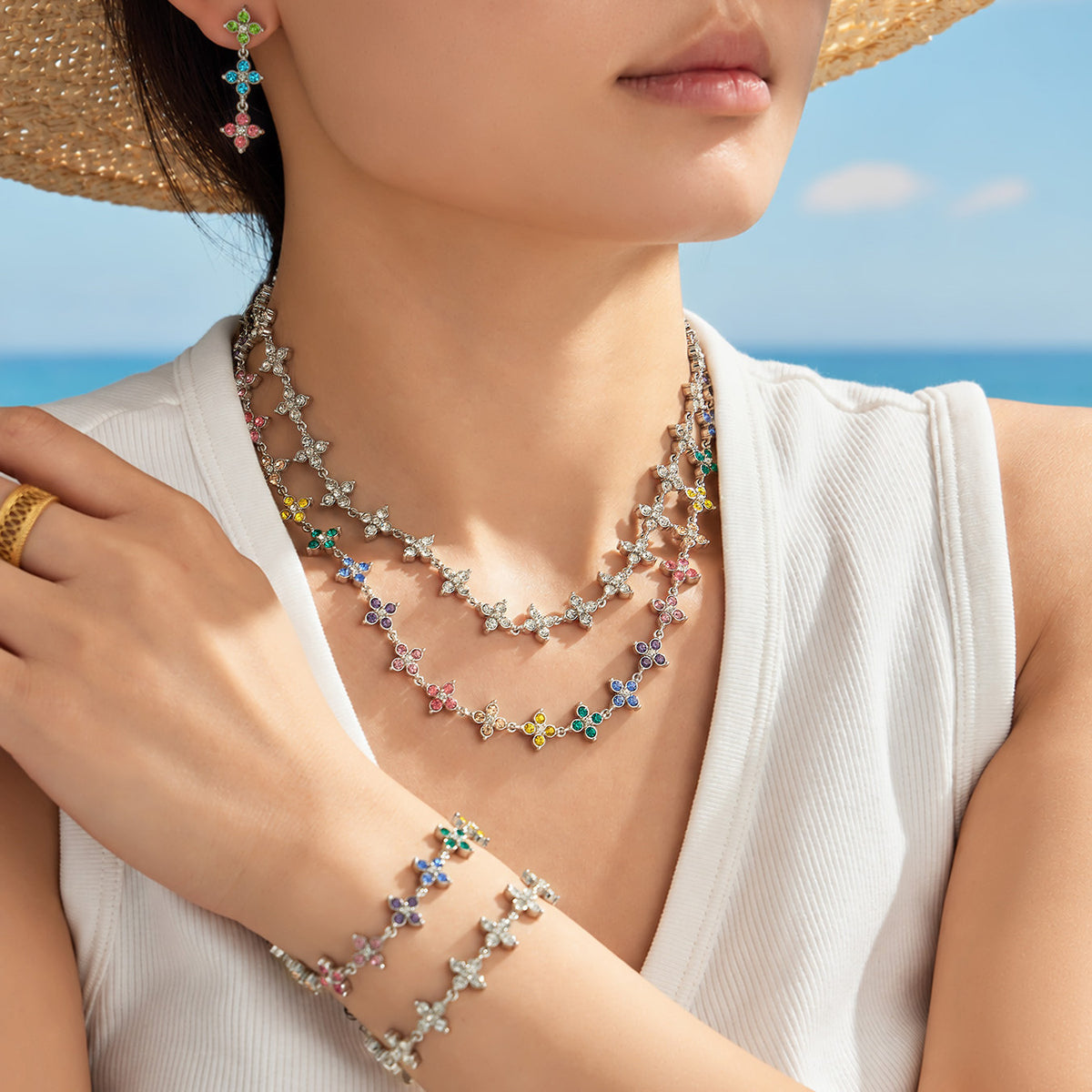 Four-Petal Flower Zircon Bracelet | Stainless Steel