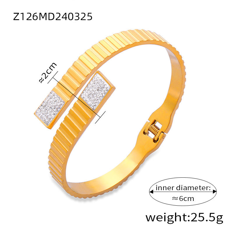 18K gold plated ribbed zircon bangle (Z126MD240325), inner diameter 6cm, weight 25.5g