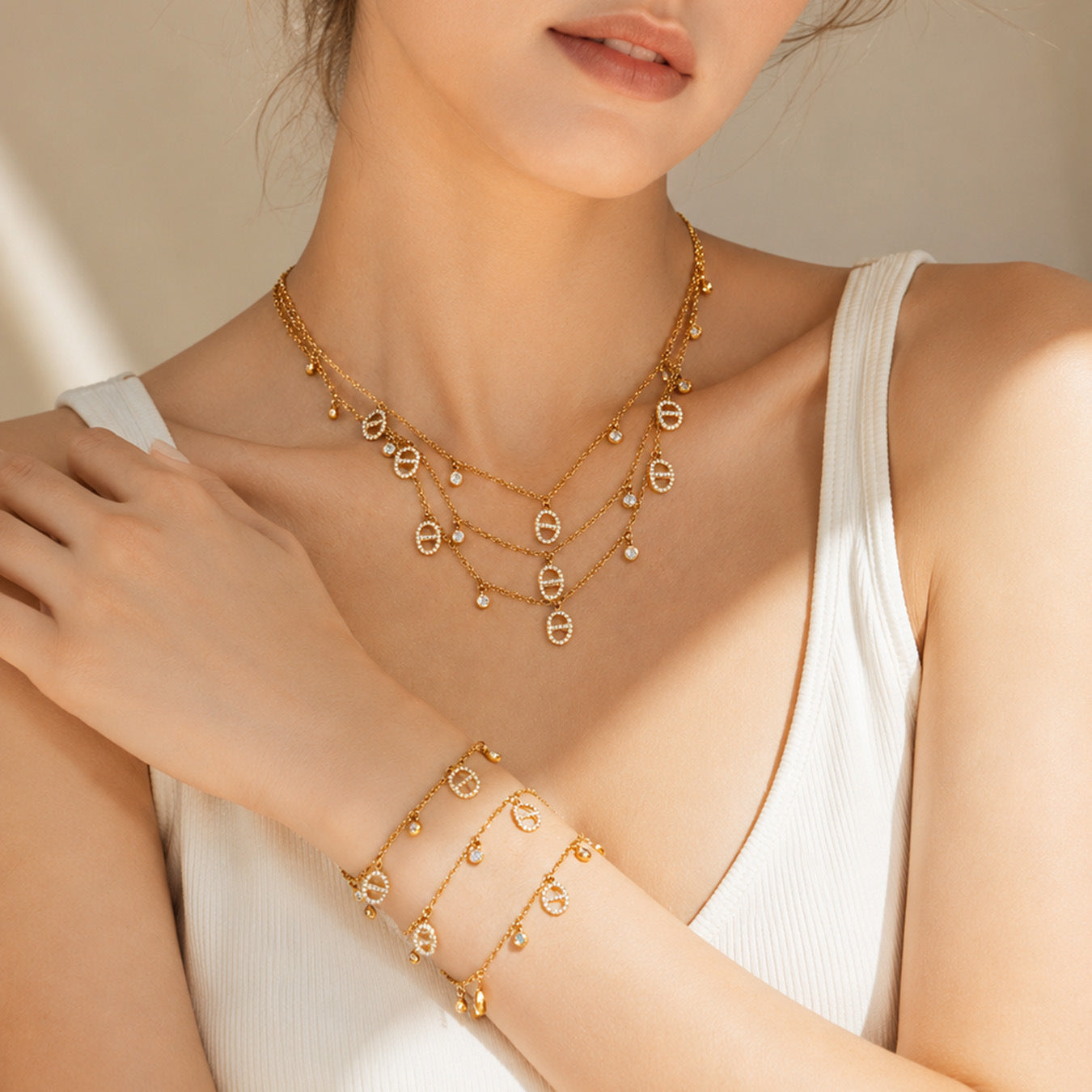 316L Stainless Steel 18K PVD Layered Circle Charm Necklace Set | Waterproof Wholesale Jewelry