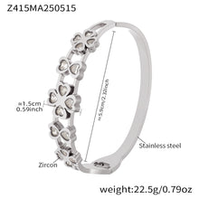 Silver 18k gold plated 5A zircon heart four-leaf flower bangle: 5.9cm inner diameter 22.5g weight