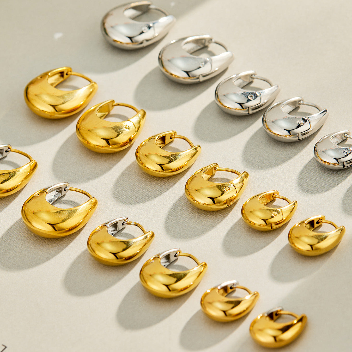 316L Stainless Steel 18K PVD Gold U-Shaped Earrings