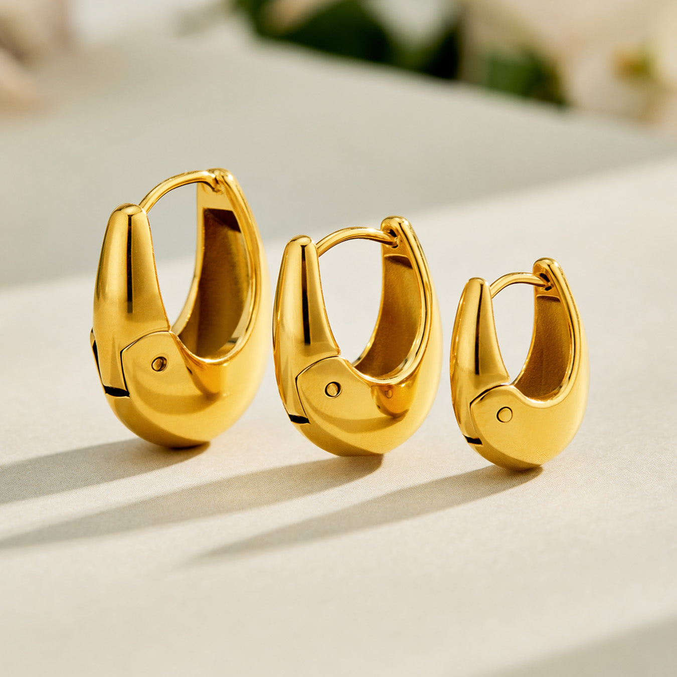 316L Stainless Steel 18K PVD Gold U-Shaped Earrings
