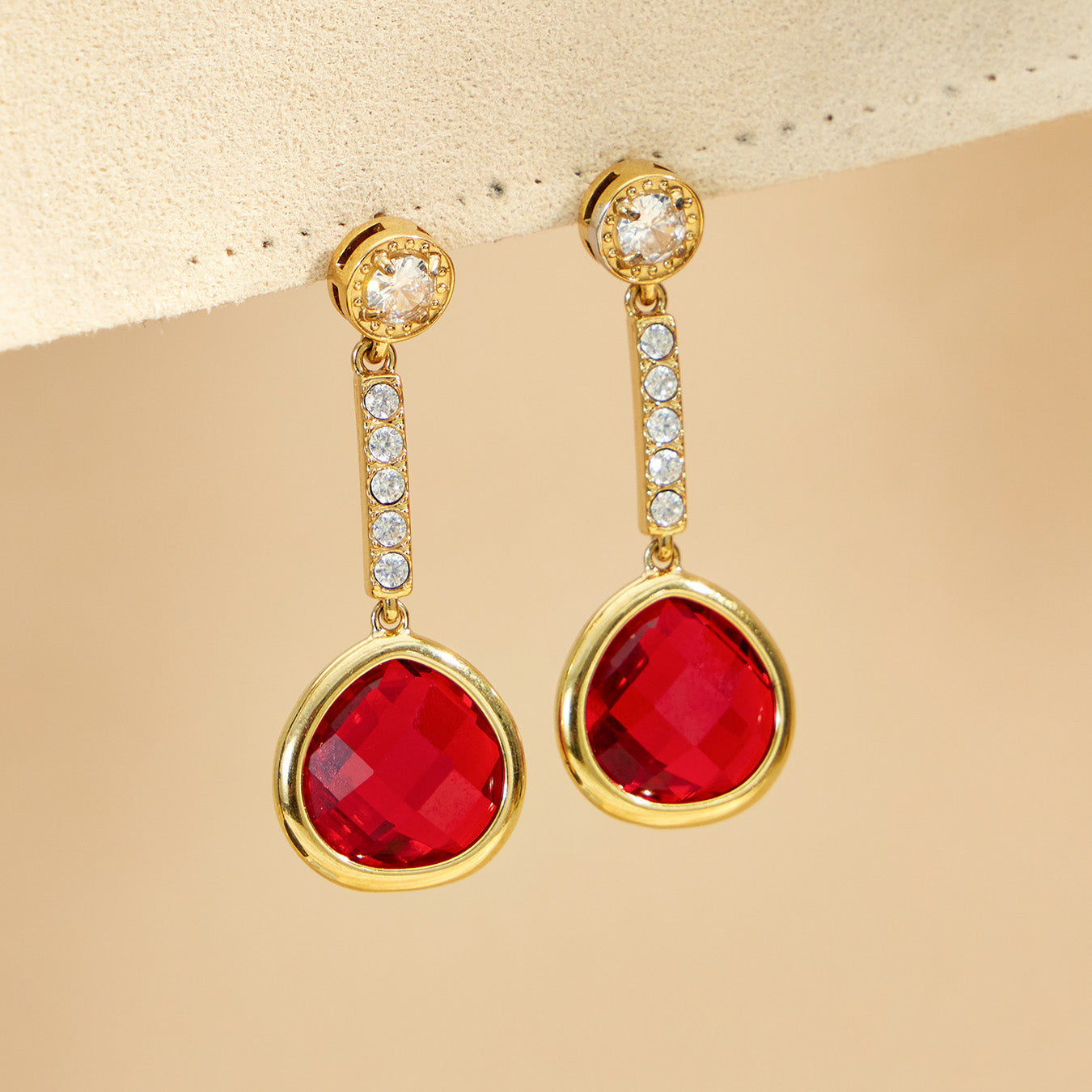 Colorful glass stone earrings in red