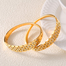 316L Stainless Steel 18K PVD Gold Geometric Bangle made with 316L stainless steel and 18K PVD gold finish for wholesale jewelry buyers - image 3