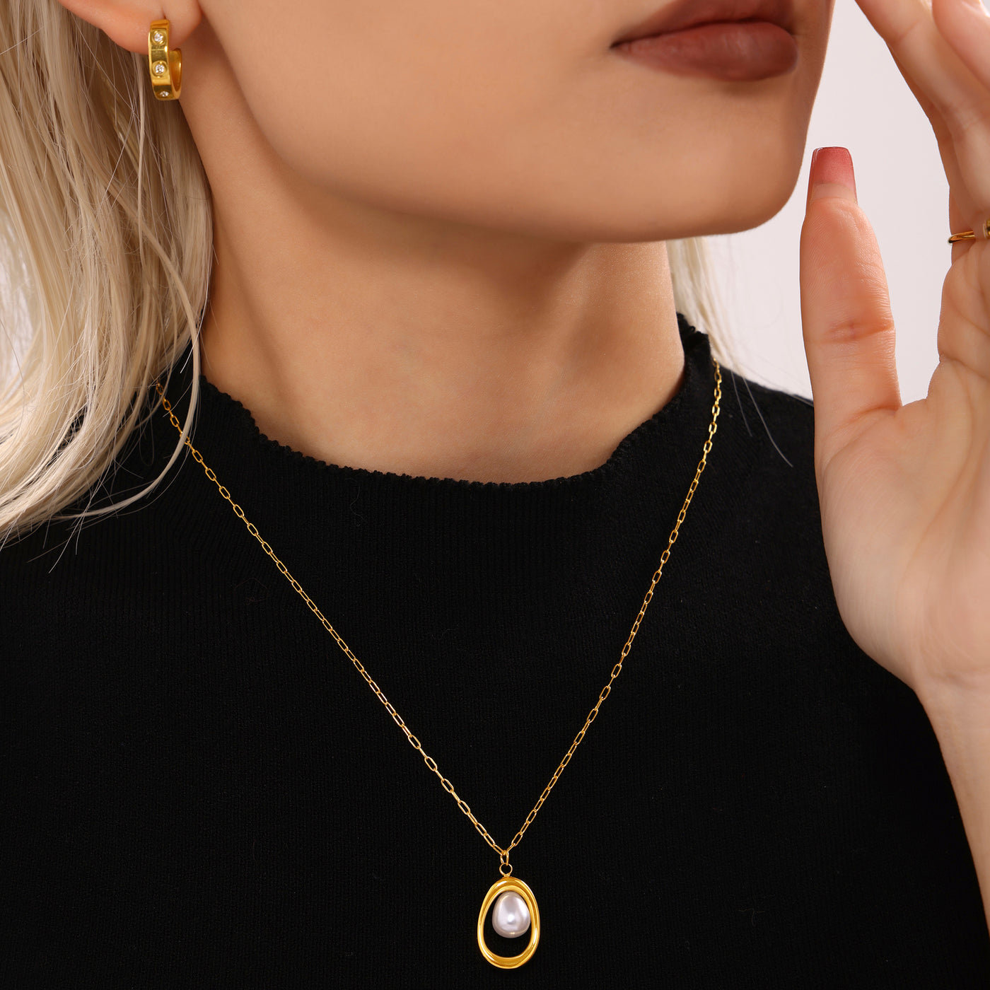 316L Stainless Steel 18K PVD Gold Ingot Pearl Necklace made with 316L stainless steel and 18K PVD gold finish for wholesale jewelry buyers - image 4
