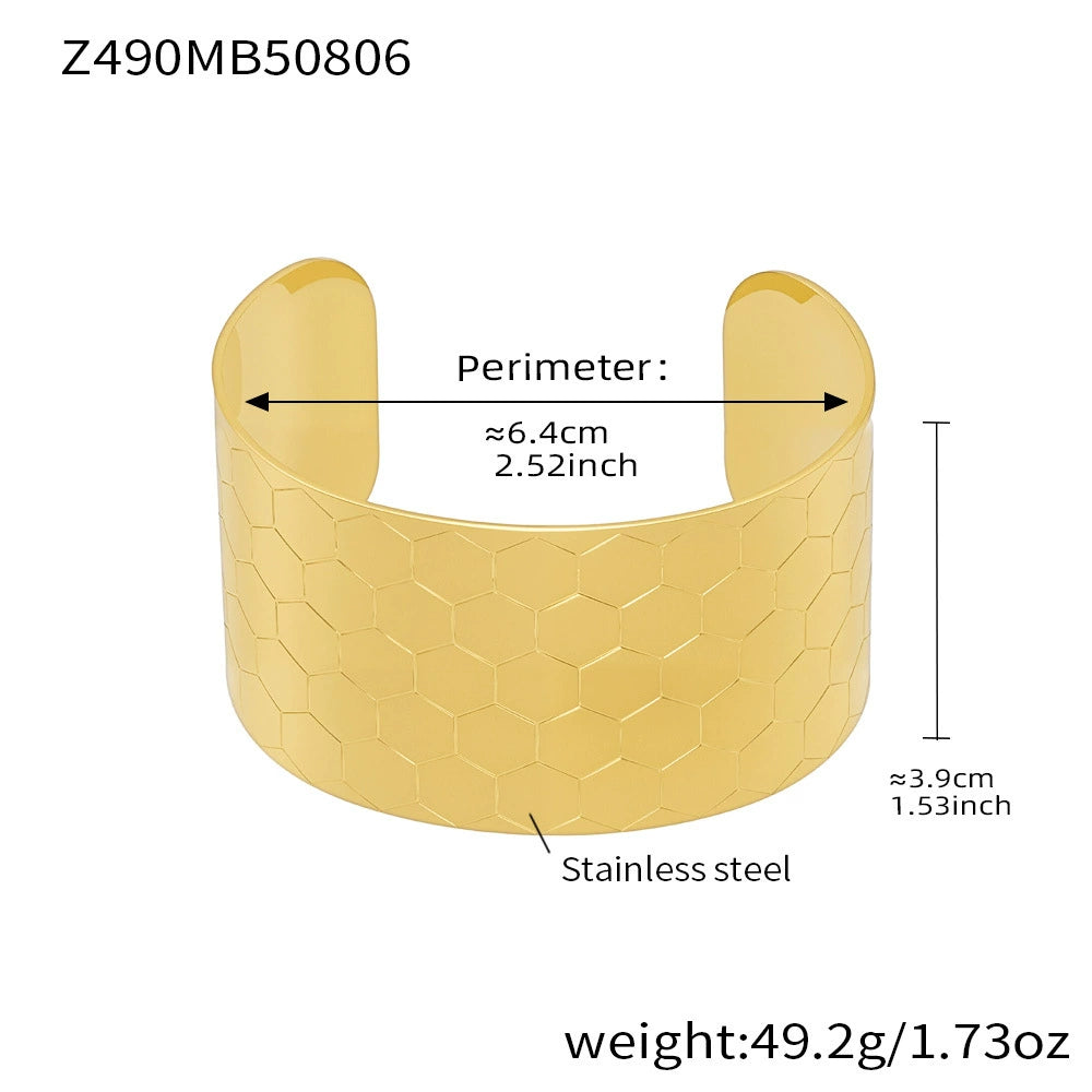 316L Stainless Steel 18K Gold Plated Bold Floral Pattern Adjustable Open Cuff Bracelet - Image 4