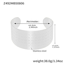 316L Stainless Steel 18K Gold Plated Bold Floral Pattern Adjustable Open Cuff Bracelet - Image 5