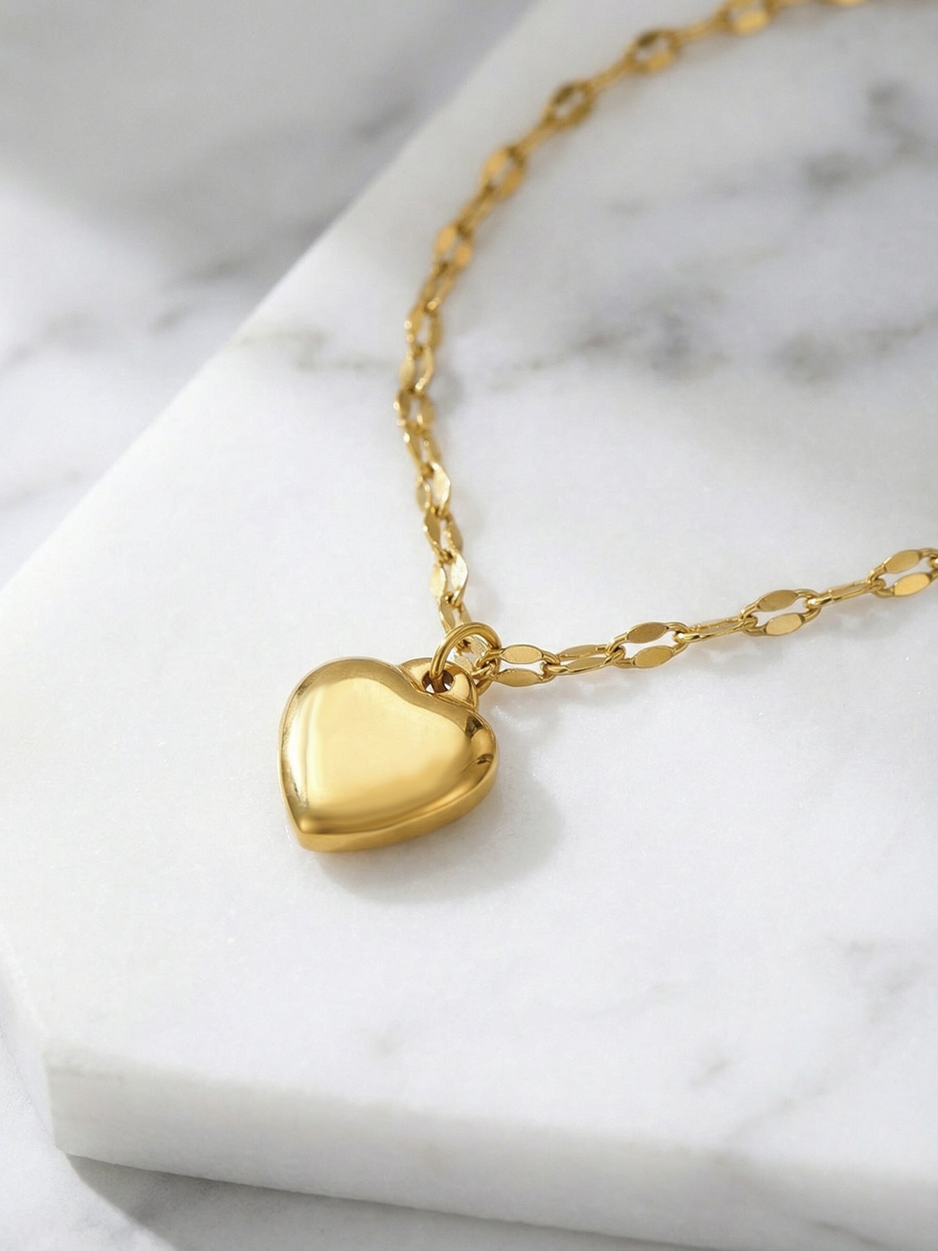 316L Stainless Steel 18K Gold Plated Chic Heart Pendant Bracelet - Image 5