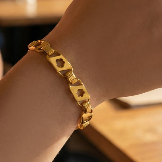 316L Stainless Steel 18K Gold Plated Cut-out Floral Bracelet - Image 1