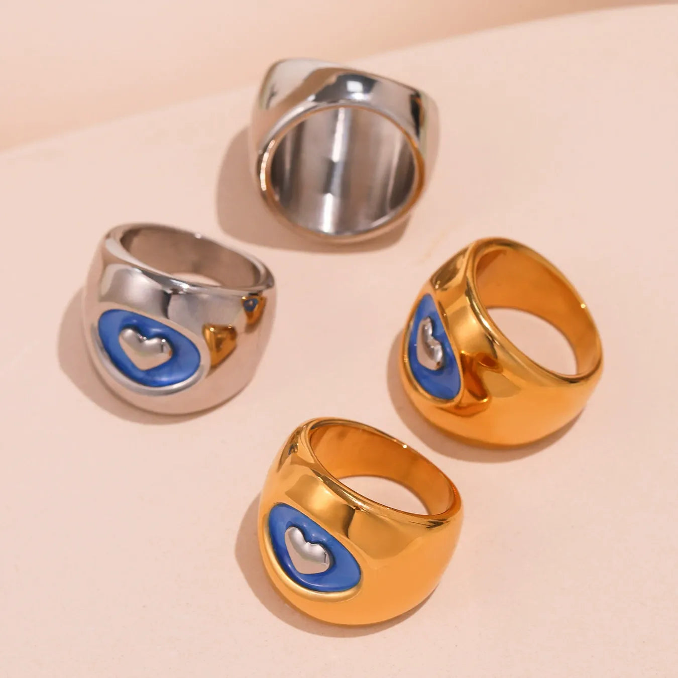 316L Stainless Steel 18K Gold Plated Enamel Heart Ring - Image 3