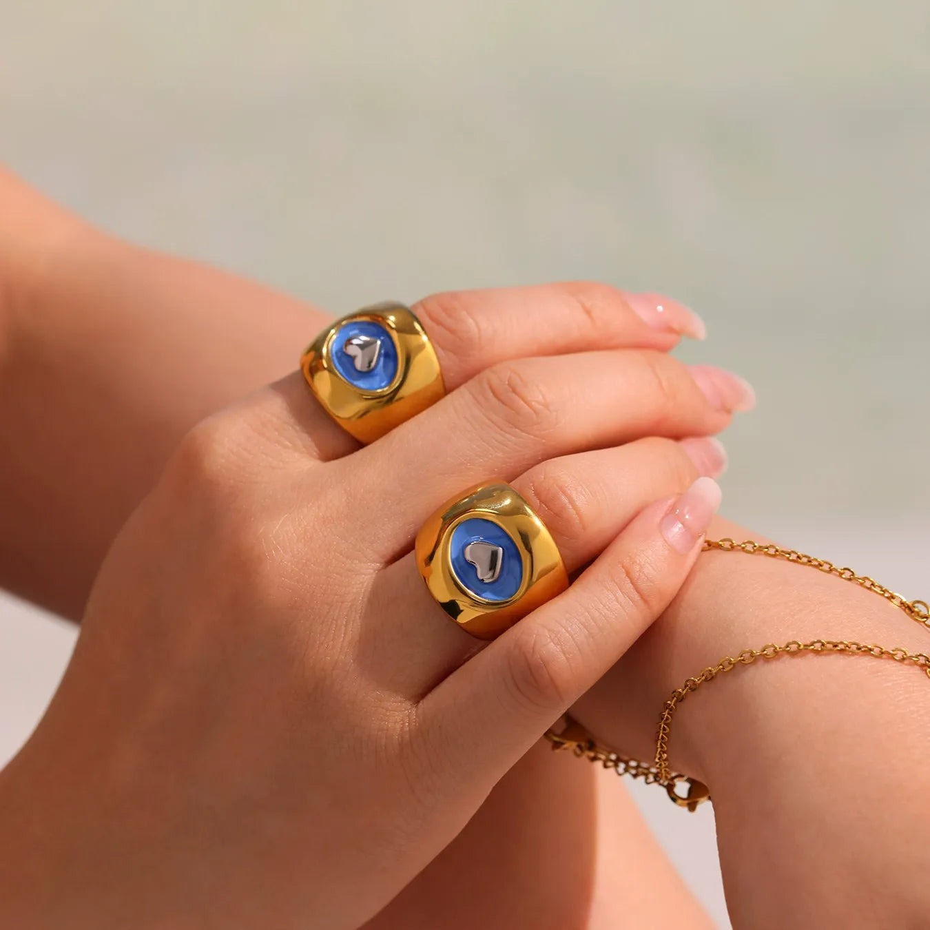 316L Stainless Steel 18K Gold Plated Enamel Heart Ring - Image 4