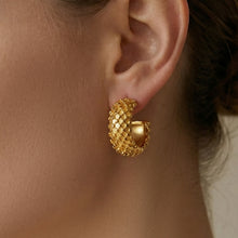316L Stainless Steel 18K Gold Plated French Chic Quilted Stud Earrings - Image 3
