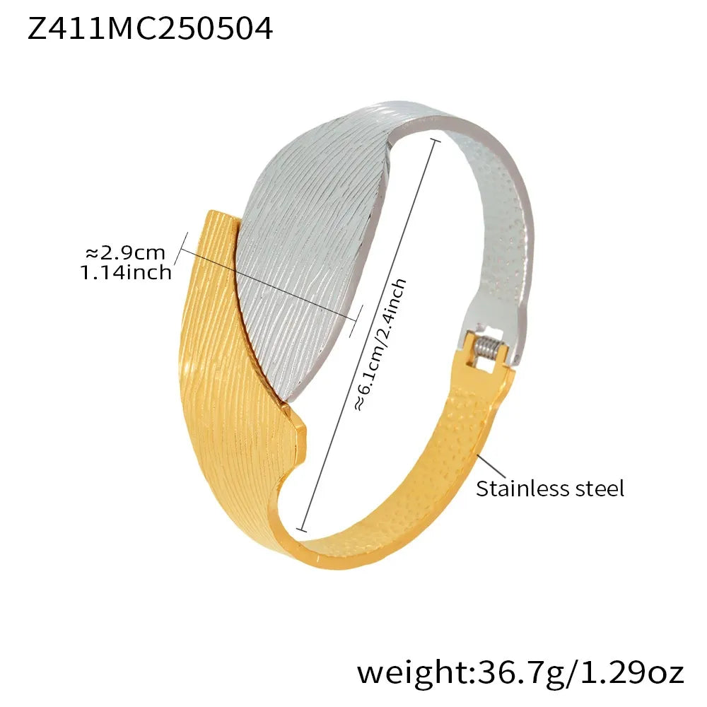 316L Stainless Steel 18K Gold Plated Geometric Openwork Bangle - Image 10