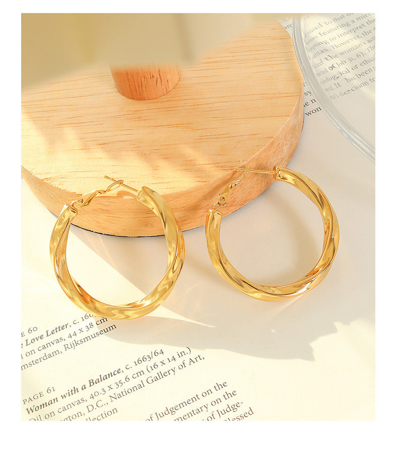 316L Stainless Steel 18K Gold Plated Irregular Twisted C-Shape Hoop Earrings - Image 6