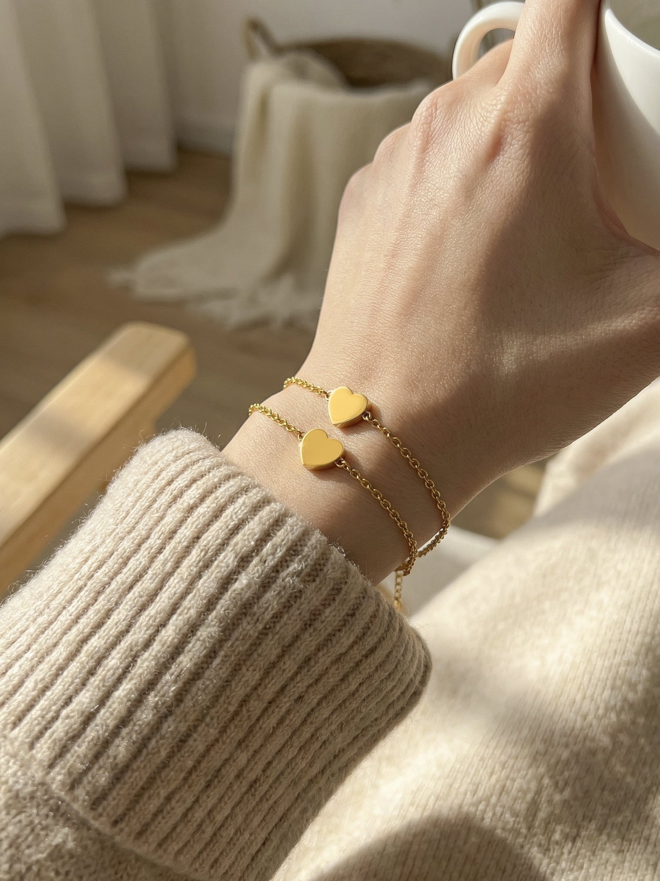 316L Stainless Steel 18K Gold Plated Minimalist Heart Delicate Chain Bracelet - Image 14