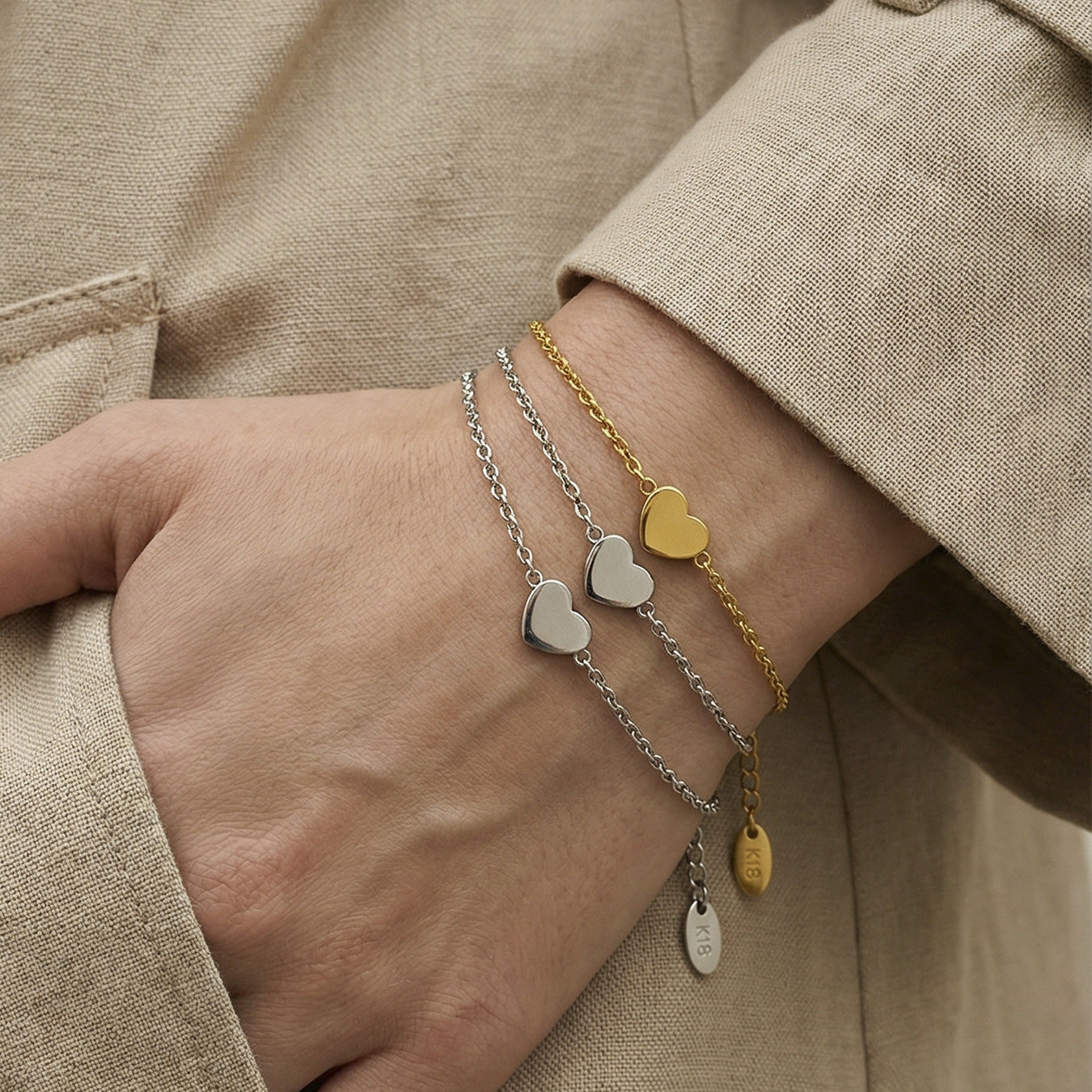 316L Stainless Steel 18K Gold Plated Minimalist Heart Delicate Chain Bracelet - Image 2