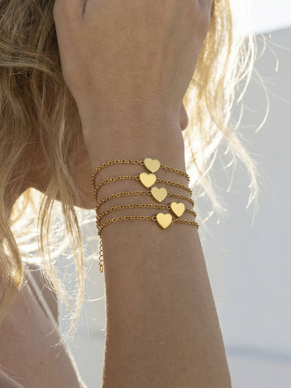 316L Stainless Steel 18K Gold Plated Minimalist Heart Delicate Chain Bracelet - Image 3