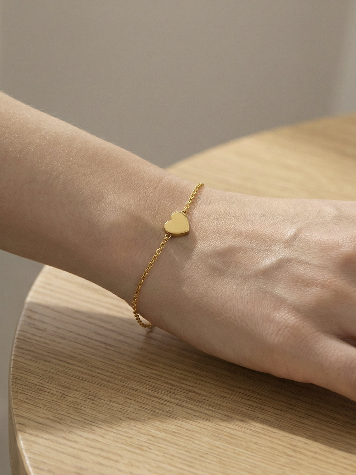 316L Stainless Steel 18K Gold Plated Minimalist Heart Delicate Chain Bracelet - Image 6