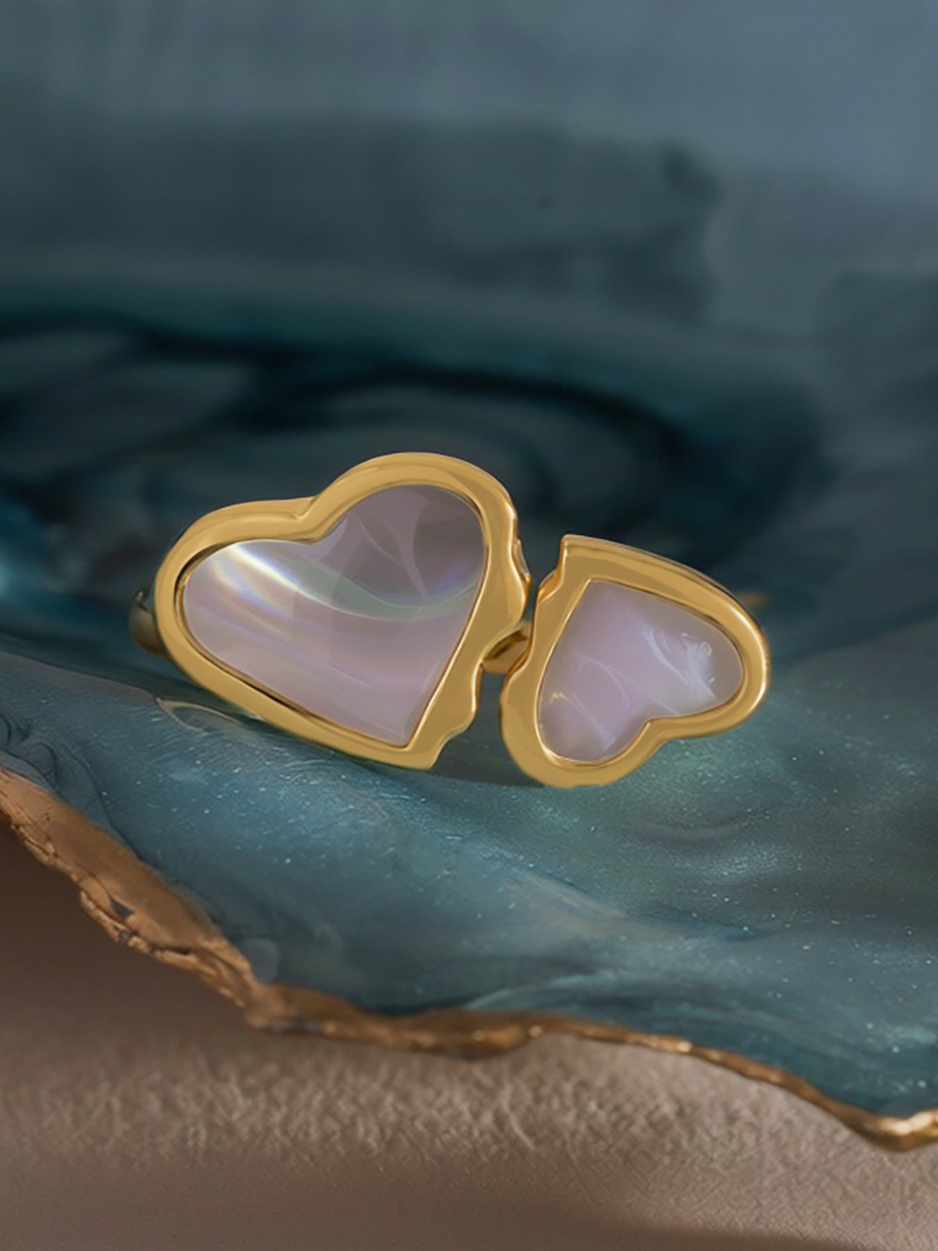 316L Stainless Steel 18K Gold Plated Natural Mother of Pearl Heart Open Ring - Image 5