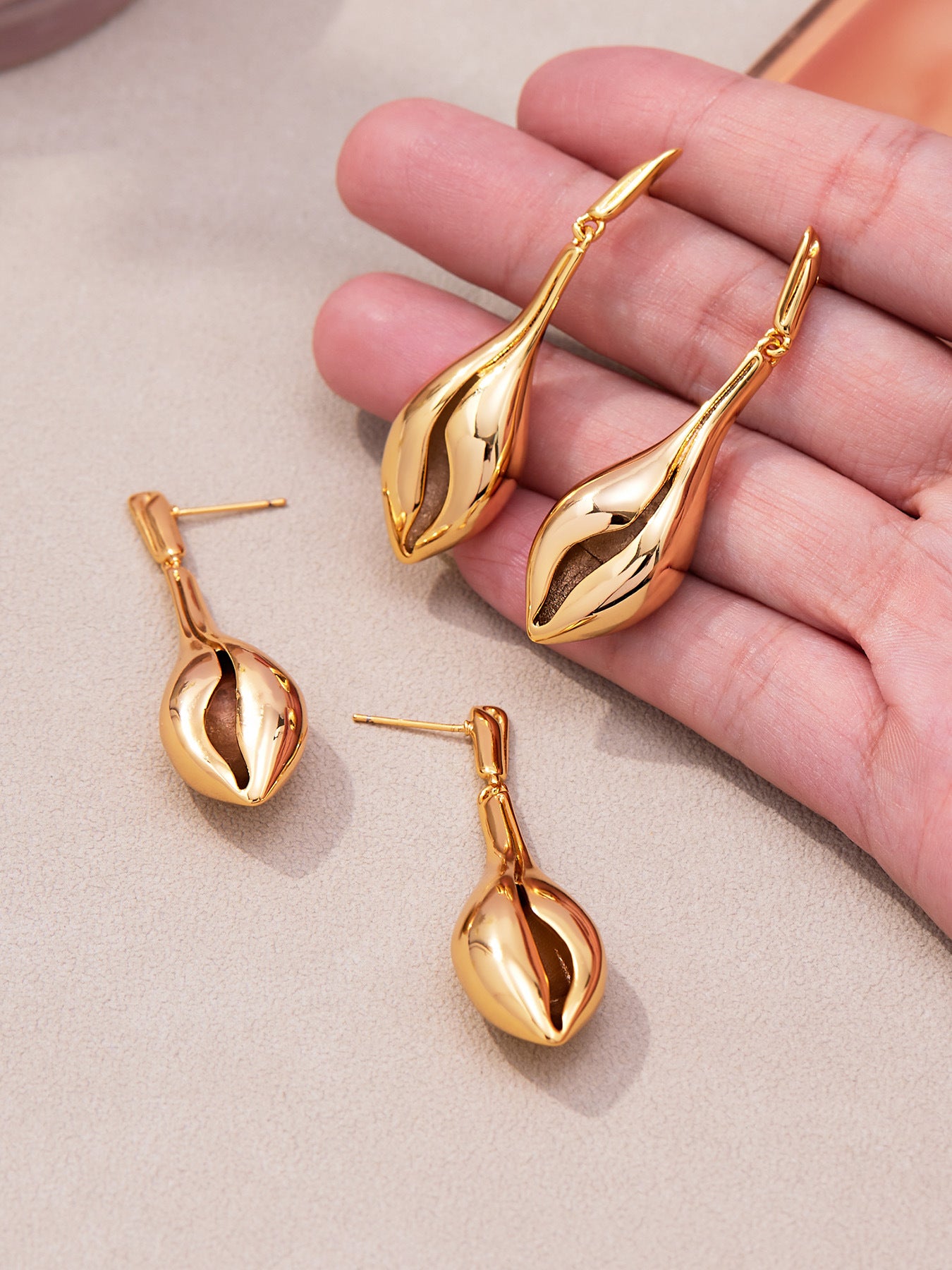 316L Stainless Steel 18K Gold Plated Ocean-Inspired Conch Pendant Earrings - Image 7