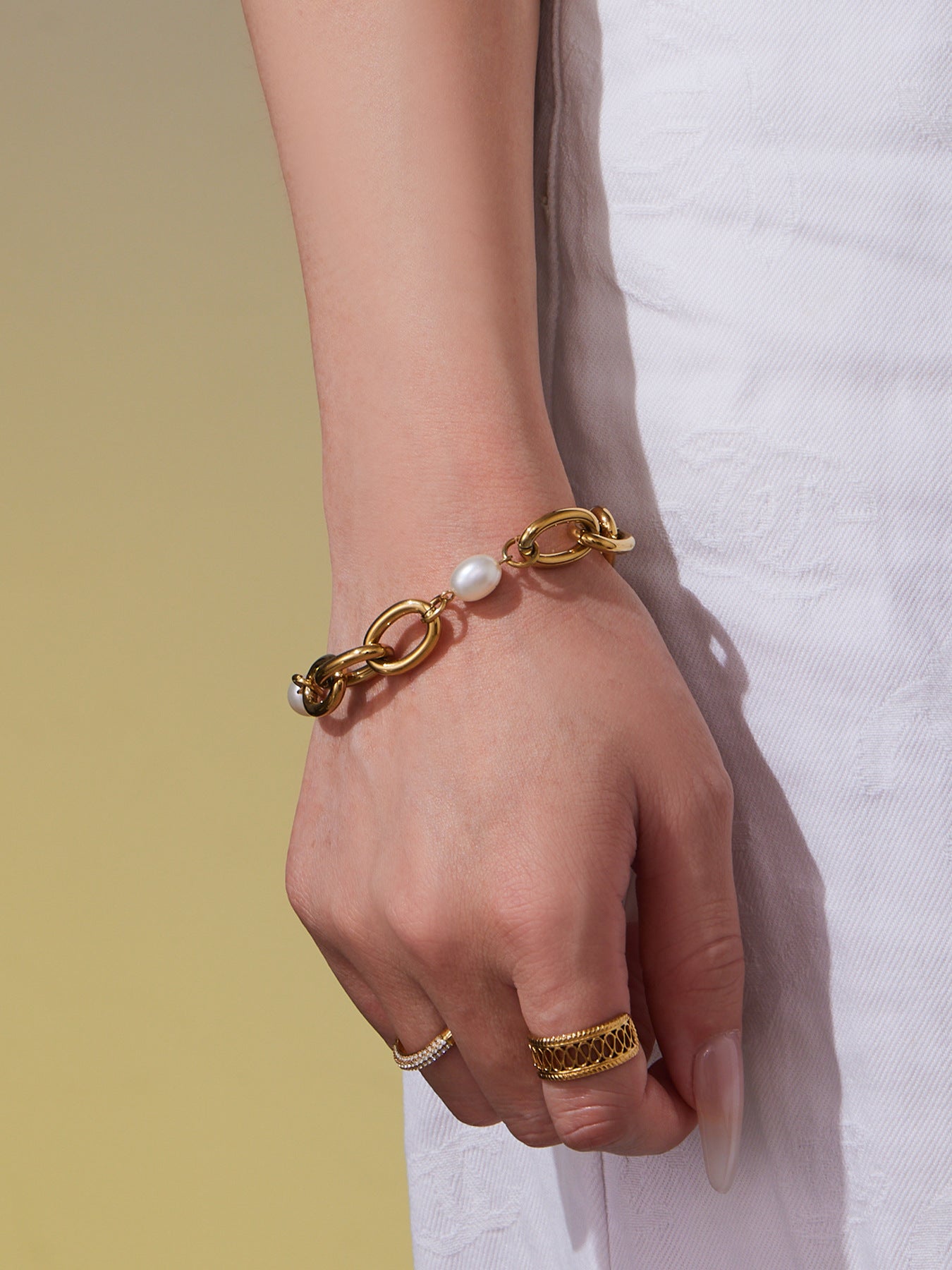 316L Stainless Steel 18K Gold Plated Pearl Chain Bracelet - Image 10