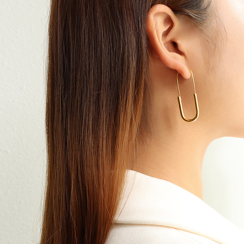 316L Stainless Steel 18K Gold Plated Safety Pin Hoop Earrings - Image 2