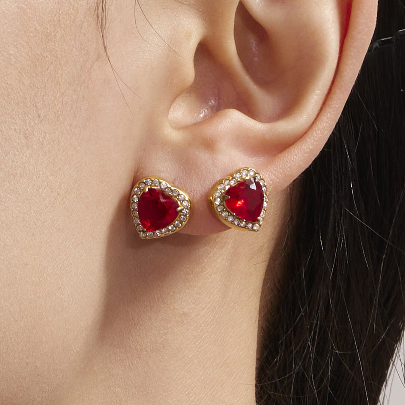 316L Stainless Steel 18K Gold Plated Sparkling Red Zircon Heart Jewelry Collection - Image 8