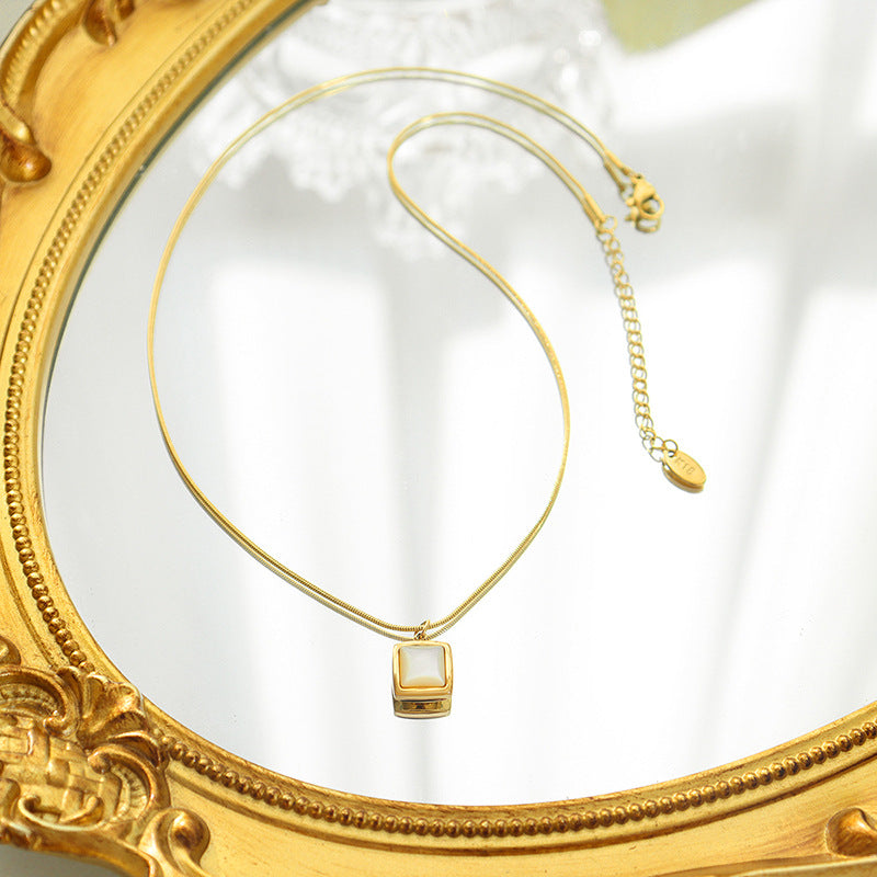 316L Stainless Steel 18K Gold Plated Square Mother-of-Pearl Snake Chain Necklace - Image 3
